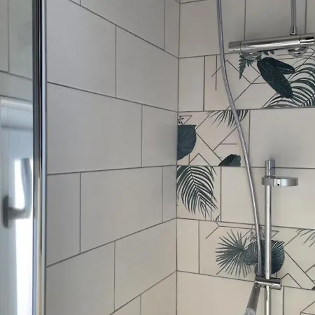 Champetre Renove Avec Jardin Et Equipements Modernes A - Fr-1-489-334 Pierrefitte-sur-Loire